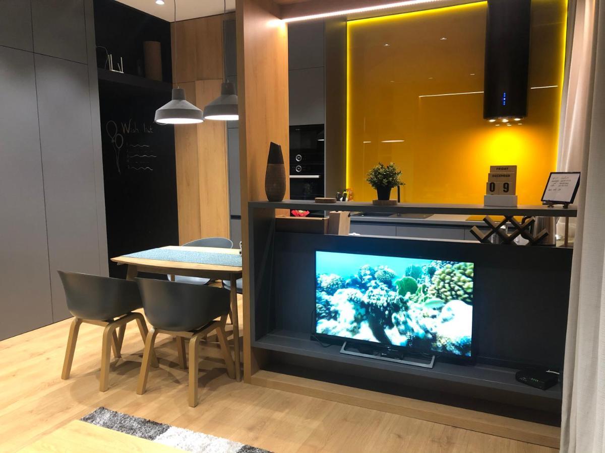 Apartments "Під Дубом"- "Under The Oak" Lwów Zewnętrze zdjęcie